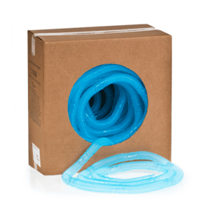 Codo de descarga flexible azul para piscinas y spas, fácil de instalar y resistente.